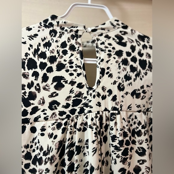 ⚫️ BOGO Jack by BB Dakota Black and White Animal Print Blouse size small - Picture 8 of 9
